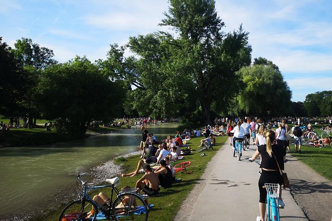 Classic Mike's Bike Tour daily @ 11.30 incl Beer Garden & Surfers - Ending at Hofbräuhaus: how to turn the finish into dinner plans