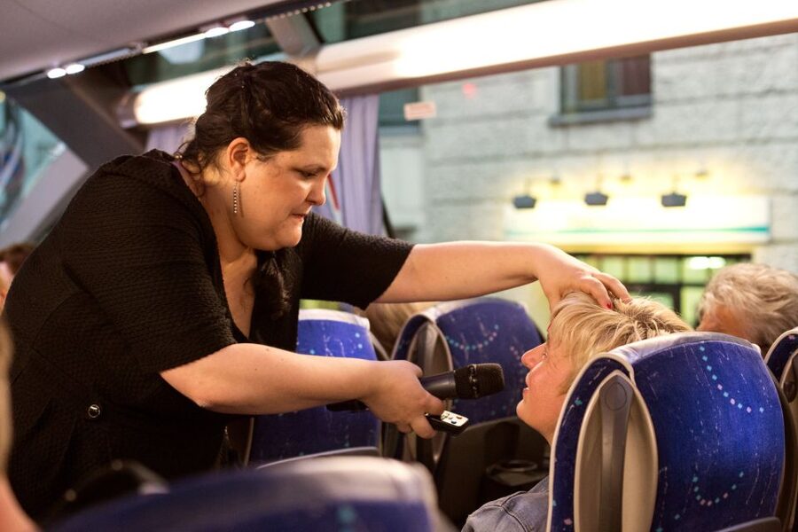 Cologne: 1.5-Hour Comedy Bus Tour - What Happens During the 1.5-Hour Bus Tour