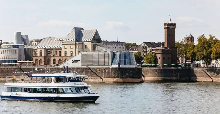 Cologne: 3-Hour Harbor Tour Cruise - Deutz and Mülheim Harbors: Seeing How Cologne Uses Its Waterline
