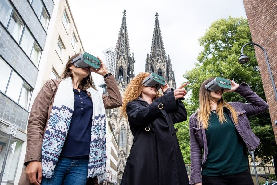 Cologne: Old Town Virtual Reality Walking Tour - Why VR works so well on Cologne’s Old Town route