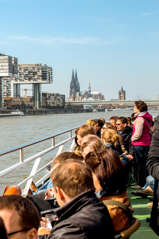 Cologne: Panoramic City Cruise - Finding Your Ship Fast at Piers 3 and 7