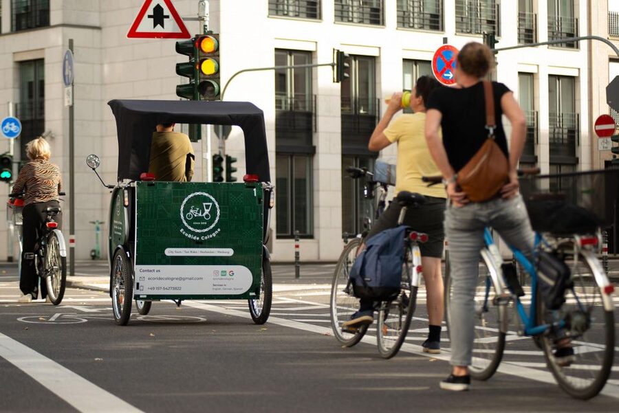 Cologne: Private Rickshaw Tour - How the pedicabs (Maxpro models) change the way you see the city