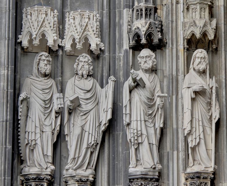 Cologne: Sagen- und Histörchentour in German - Rhine Views and Famous Sights Without the Fuss