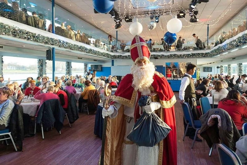Cologne: Winter Afternoon Boat Cruise on the Rhine - Winter Afternoon Rhine Views That Feel Like Christmas, Not a Chore