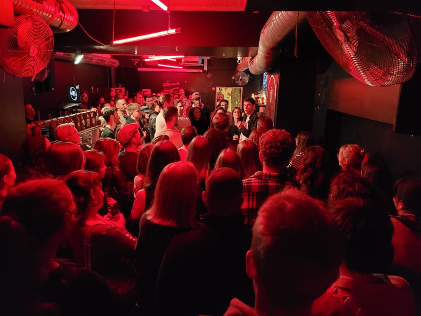 "Comedykills" - das Open Mic im Glockenbachviertel - Comedy Kills in Munich: the real reason it works