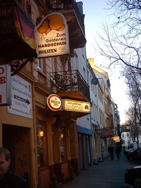 CSI St. Pauli - Crime Scene St. Pauli - A 90-Minute Crime Walk Around St Paulis Reeperbahn
