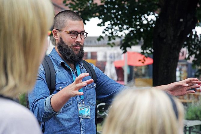 Discover Berlin Half-Day Walking Tour - Berlin Wall and Checkpoint Charlie: walking the geography of division