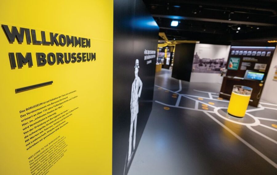 Dortmund: Borusseum Borussia Dortmund Museum Entry Ticket - Start with the permanent exhibition and follow the yellow thread