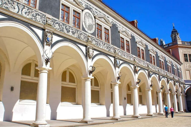 Dresden: City & Semperoper Guided Walking Tour - Stables Courtyard and Taschenbergpalais: the court’s everyday stage