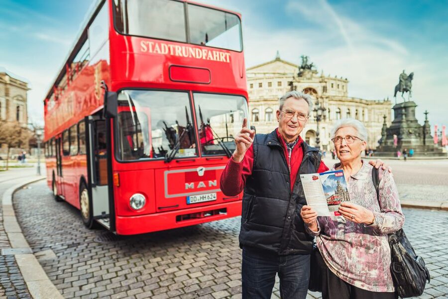 Dresden: City Sightseeing Tour with Live Guide - Live German Commentary: Helpful, but Know the Language