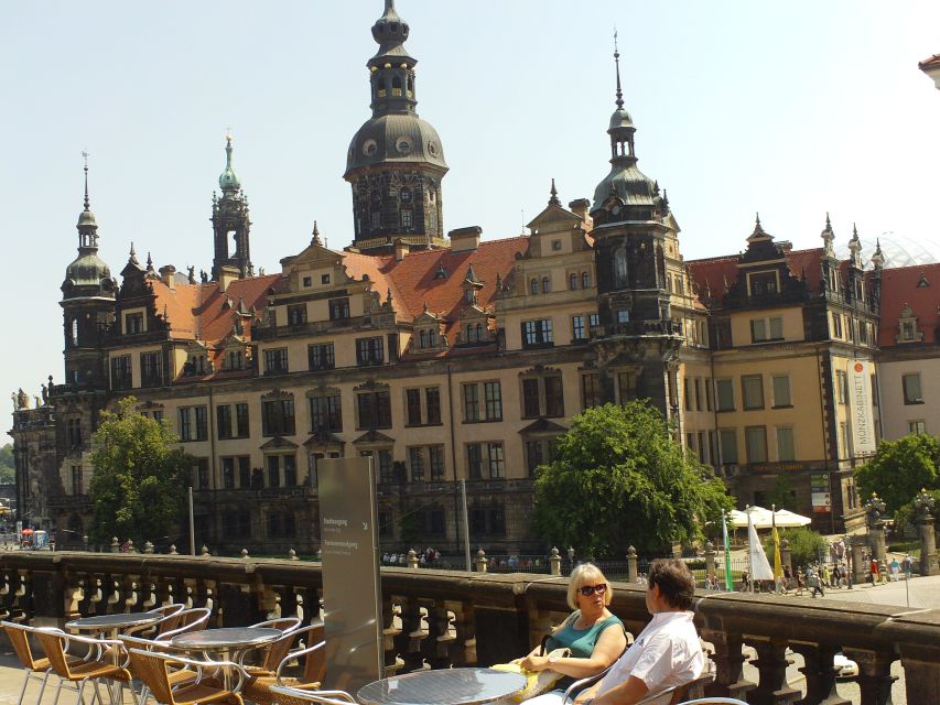 Dresden: Complete Walking Tour with Frauenkirche Visit - Old Town stops that set the scene: Stallhof, Fürstenzug, Neumarkt, Schlossplatz, Hofkirche