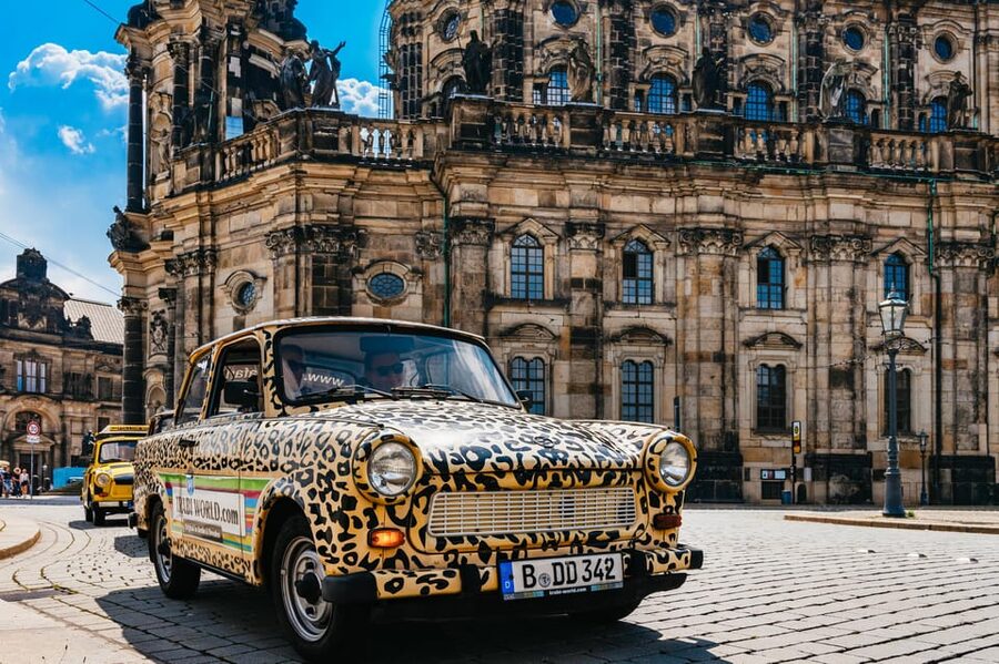 Dresden: Guided Sightseeing Tour in Classic Trabi Car - TrabiWorld to the First Look at Dresden: What the Opening Leg Feels Like