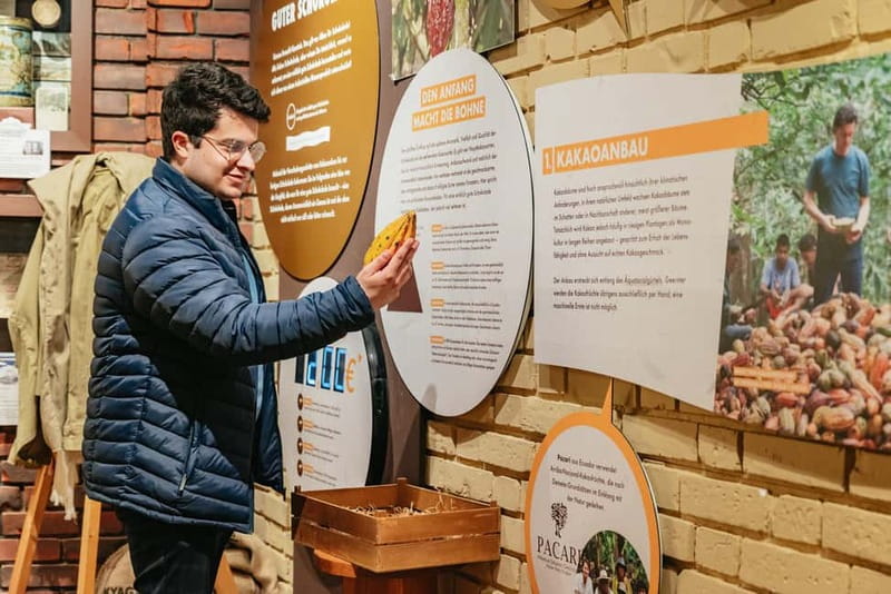 Dresden: Guided Walking Tour and Chocolate Museum Ticket - First, the value: a guided Old Town walk plus the Chocolate Museum ticket