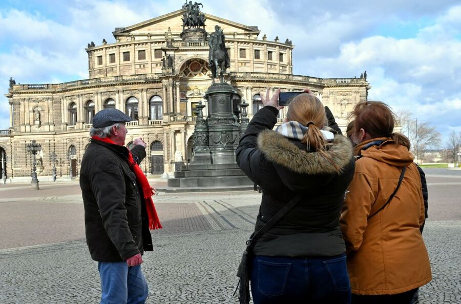Dresden: Private Guided Walking Tour - Two Hours of Dresden, a Neumarkt-to-Frauenkirche Loop