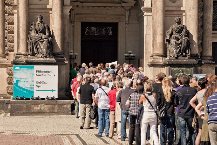 Dresden: Semperoper and Old Town Tour - Photography Rules, Bags, and Other Practical Stuff That Saves Hassle
