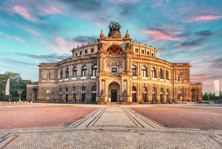 Dresden: Semperoper Guided Tour for Families - Why the Semperoper family tour is a smart Dresden stop