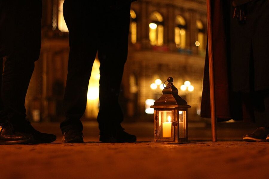 Dresden: The Original Night Watchman Tour in Lantern Light - Brühl’s Terraces, the Best Place to Pause and Look Longer