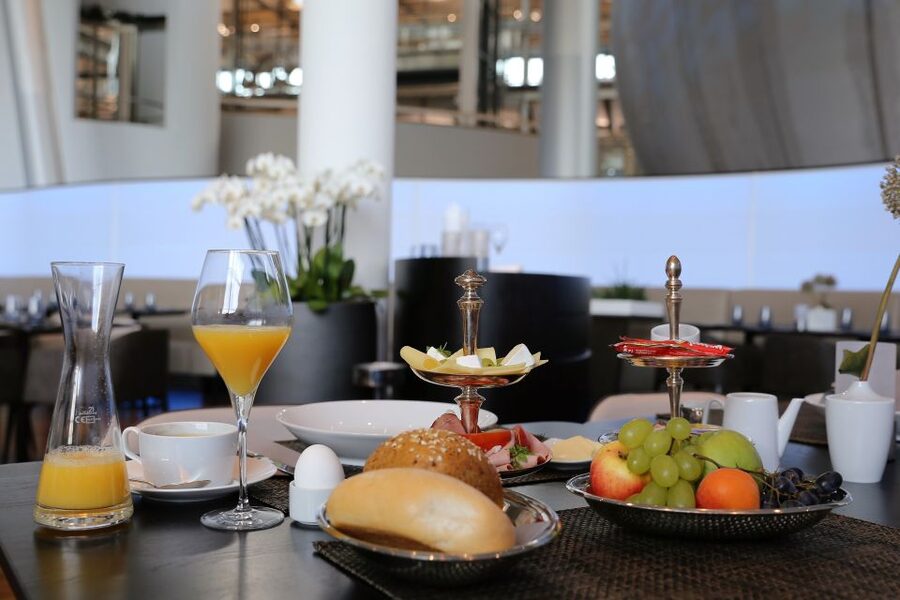 Dresden: Tour of VW's Transparent Factory with breakfast - Breakfast is part of the point, not just a free add-on
