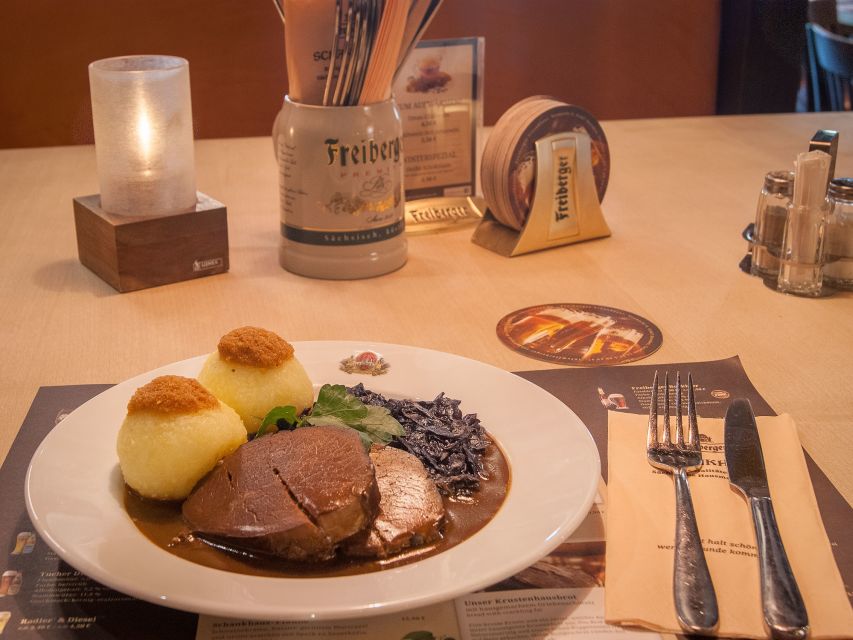 Dresden: Walking Tour with a Night Watchman and Meal - When to Bring Your Comfort Kit: Timing, Weather, and Pacing