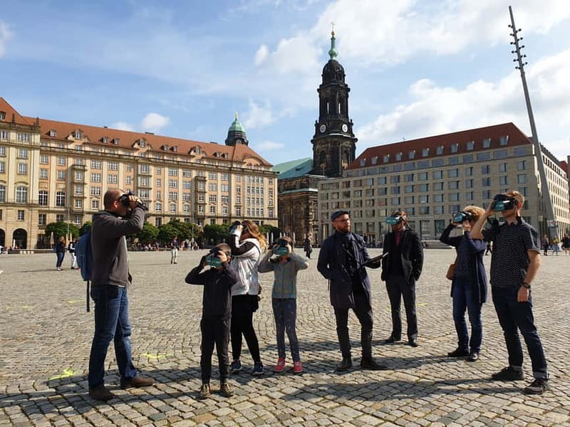 Dresden: Walking Tour with Virtual Reality elements - The Start at Taschenberg 3: Your First “Today Meets Then” Moment