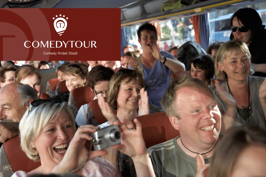 Düsseldorf: 1.5-Hour Comedy Bus Tour - Passing the big sights, with jokes tied to real places
