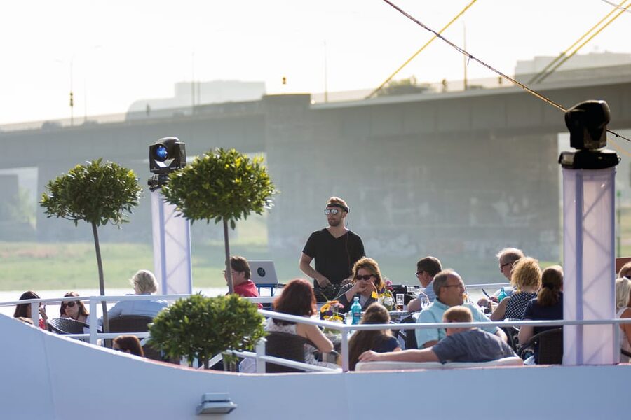 Düsseldorf: 2-Hour Evening Rhine River Cruise with Live DJ - The vibe: why this Düsseldorf Rhine cruise works