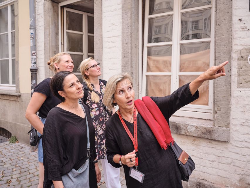 Düsseldorf: Altstadt Guided Tour - Where to meet and how the 1.5 to 2 hour window plays out