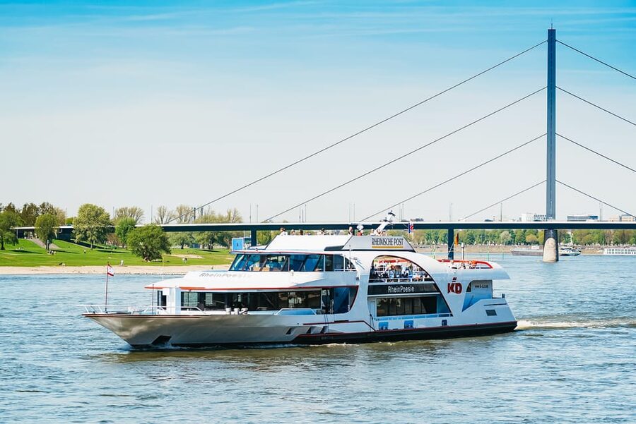 Düsseldorf: City Sightseeing Cruise on the Rhine - Should You Book This Düsseldorf Rhine Cruise?