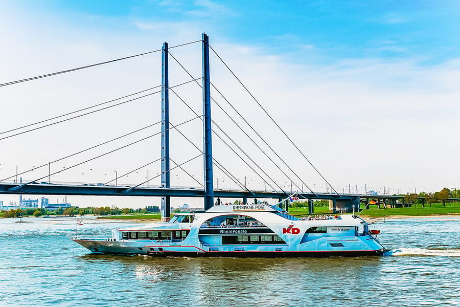 Düsseldorf: City Sightseeing Cruise on the Rhine - Rhine Views Without a Big Time Commitment