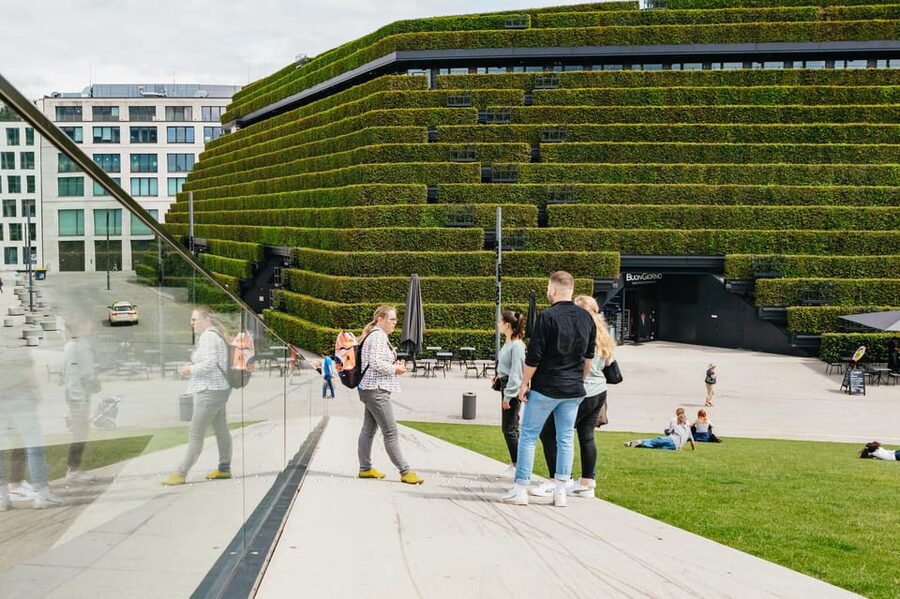 Düsseldorf: Guided City Architecture Walking Tour - Why a 2-hour Architecture Walk Makes Düsseldorf Click