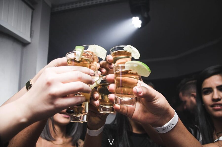 Düsseldorf Pub Crawl - 4 Locations, Shots & Club Entry - Why This Düsseldorf Pub Crawl Works for First-Time Visitors