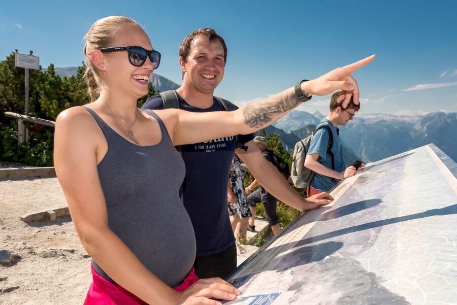 Eagle's Nest and Berchtesgaden Tour from Salzburg - Berchtesgaden town time: the charm stop that can make or break lunch plans