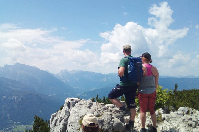 Eagle's Nest Hiking Tour - The hike itself: pace, distance, and what to expect on the ground