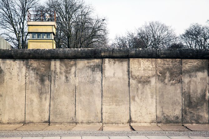 East Berlin and the Berlin Wall 2-Hour Walking Tour - Price and logistics: what $21.78 buys you, and what to plan