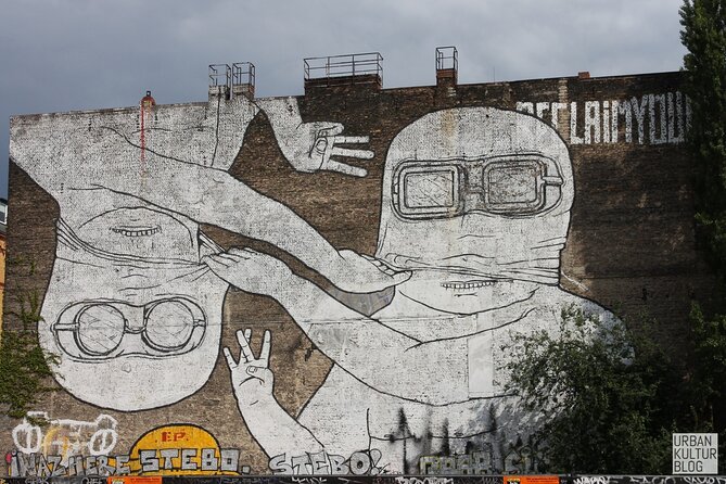 East Meets West: Berlin Food Culture & Street Art - Ukrainian soul food and nalivanki in Slava Berlin!