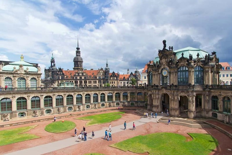 Elbfloren: Historical city tour - Dresden’s Church of Our Lady: restored outside, and possibly inside