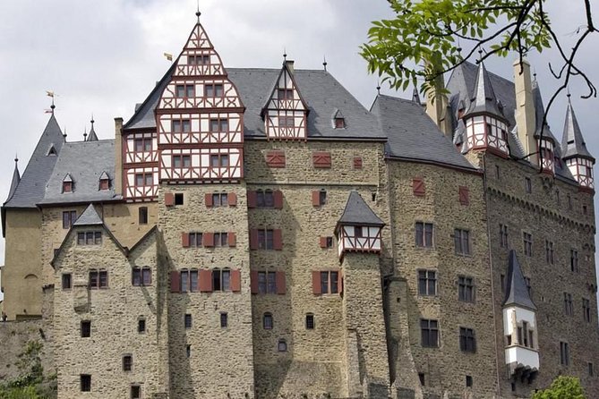 Eltz Castle Small-Group Tour from Frankfurt with Dinner - Guide Quality: What Makes the Difference on a Castle Day
