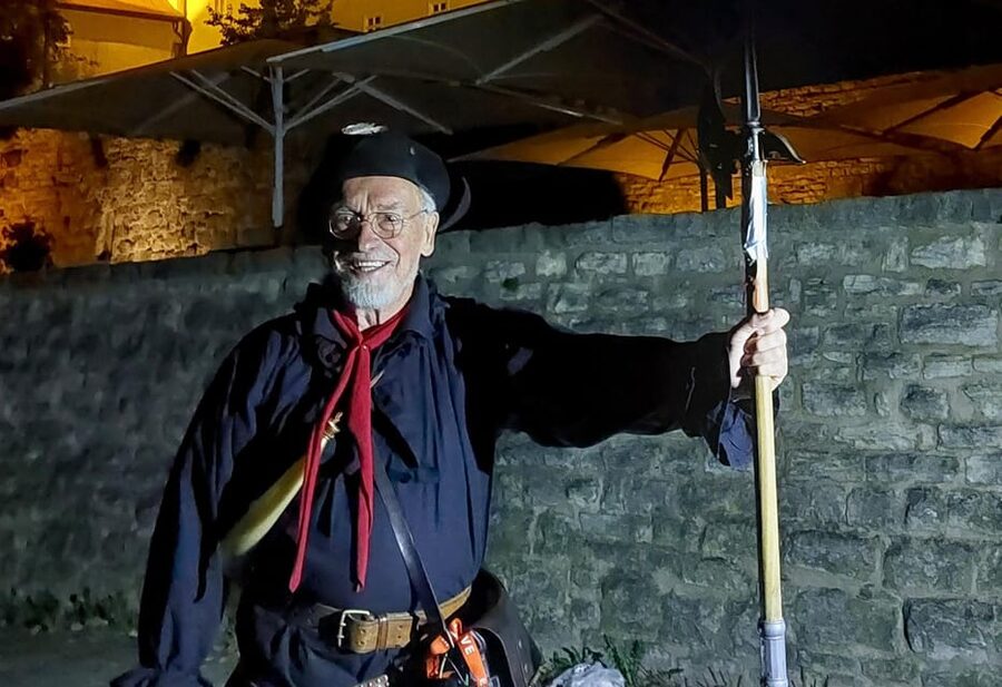 Erfurt: With Night Watchman Schwalbe through the Old Town, including tasting - Old Synagogue and Jewish World Heritage: a respectful stop that adds meaning