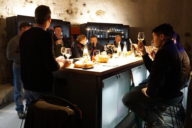 Exclusive Wine & Food Tasting in Historic Cellar | Mainz Old Town - The sparkling opener: Classic Sekt and the Champagne connection