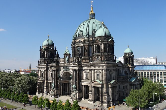 Explore Berlin History and Highlights Sightseeing Walking Tour - Where You Start and Where You End, Brandenburger Tor to Museum Island