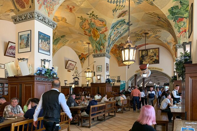 Fall in Love with Munich in a Private Old Town Walking Tour - Using Marienplatz as your launch pad after the tour