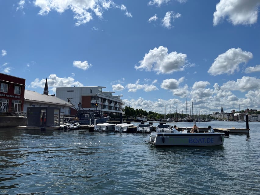 Flensburg: E-Boat rent - Your Electric E-Boat Captain Moment on the Flensburg Förde