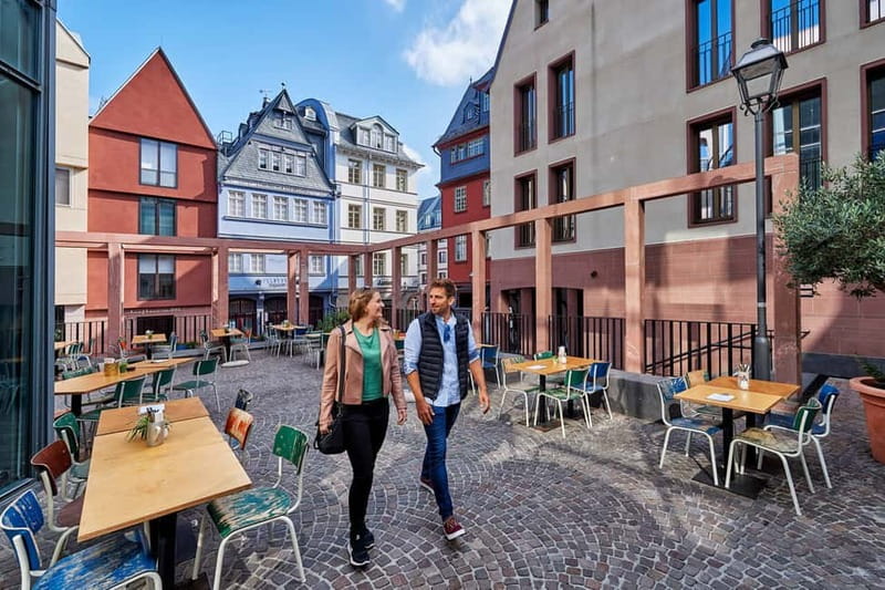 Frankfurt Card: Experience Frankfurt at the Best Price - How to redeem fast at Tourist Information Office Römer