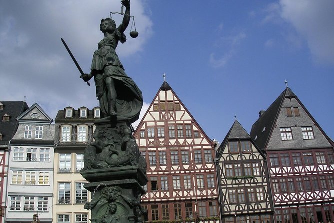 Frankfurt Highlights English Walking Tour - Stop 1: Frankfurt Cathedral, Imperial power in stone