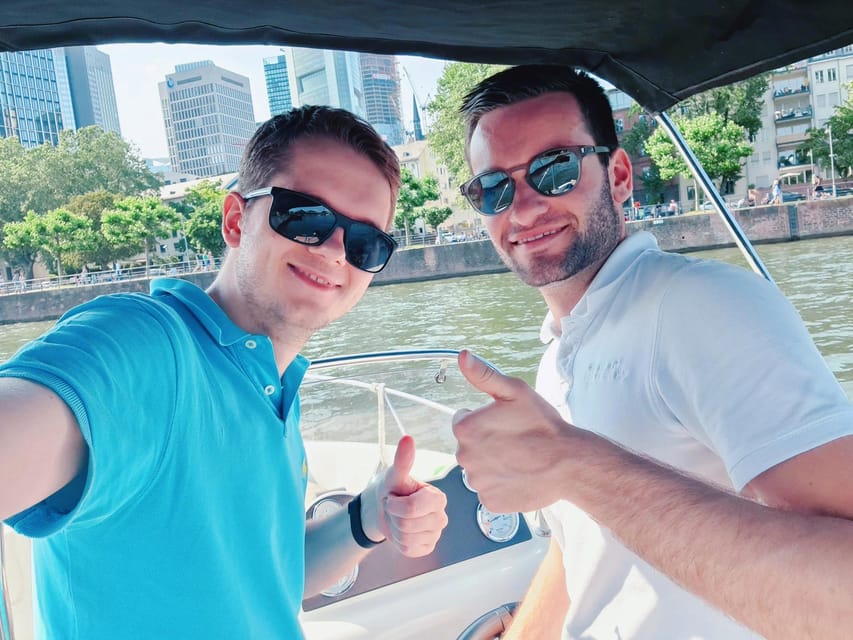 Frankfurt: Private Sport Boat Tour - Speed, Fun & Skyline - What’s included in the price, and why that matters