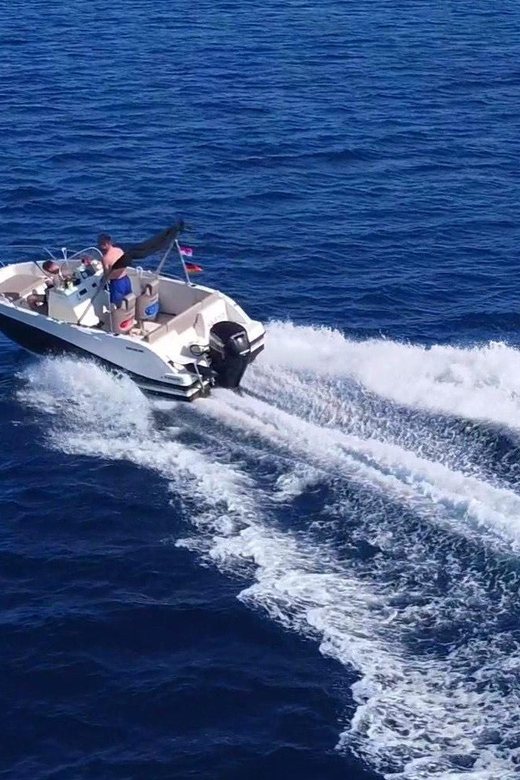 Frankfurt: Private Sport Boat Tour - Speed, Fun & Skyline - Who should book this private sport boat tour