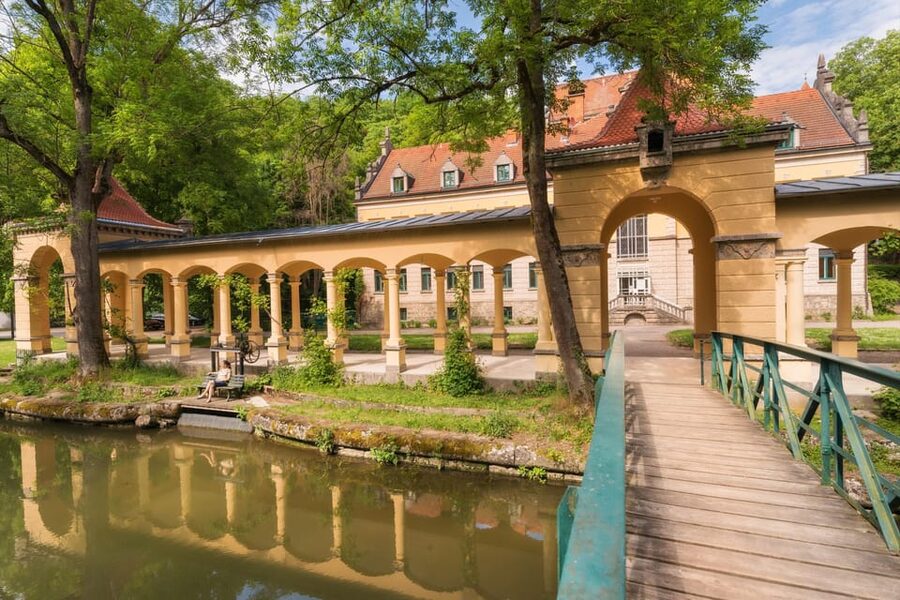 Frankfurt: Romantic Road & Rothenburg ob der Tauber Tour - Röttingen wine village: a quick hit with baroque town-hall charm
