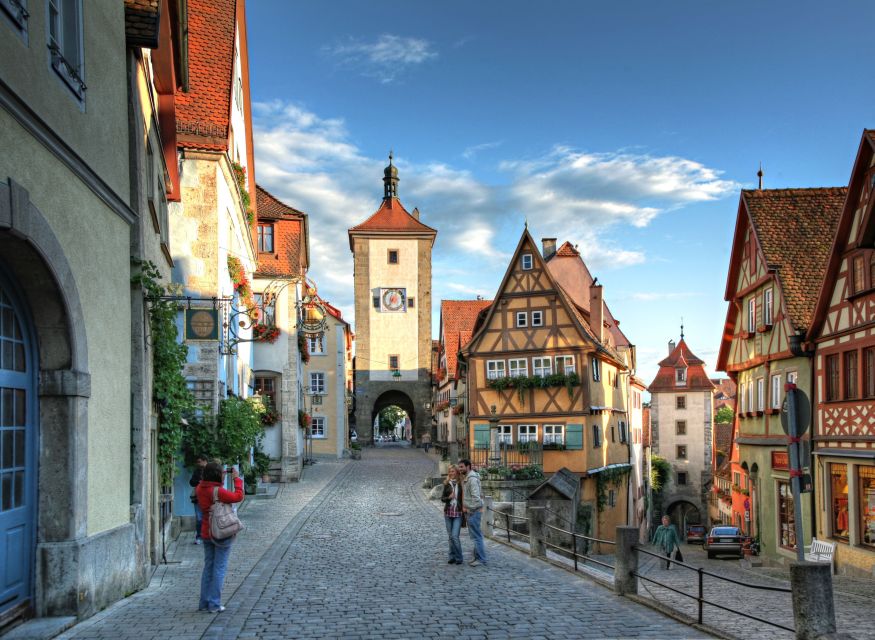 Frankfurt: Romantic Road & Rothenburg ob der Tauber Tour - Rothenburg ob der Tauber: medieval walls, St. Jakob, Plönlein, and a choice of museums