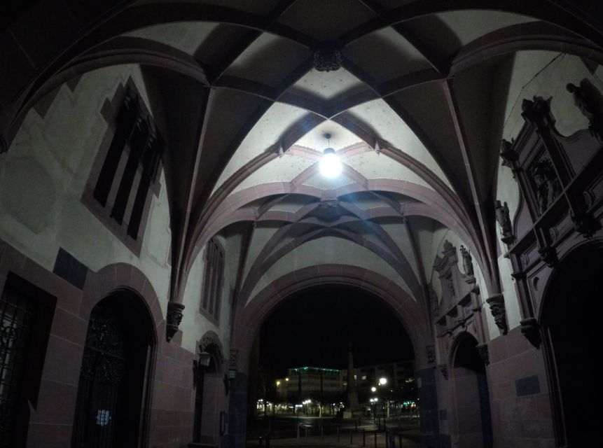 Frankfurt: Scary Sightseeing Tour with The Hangman - Key things to know before you go