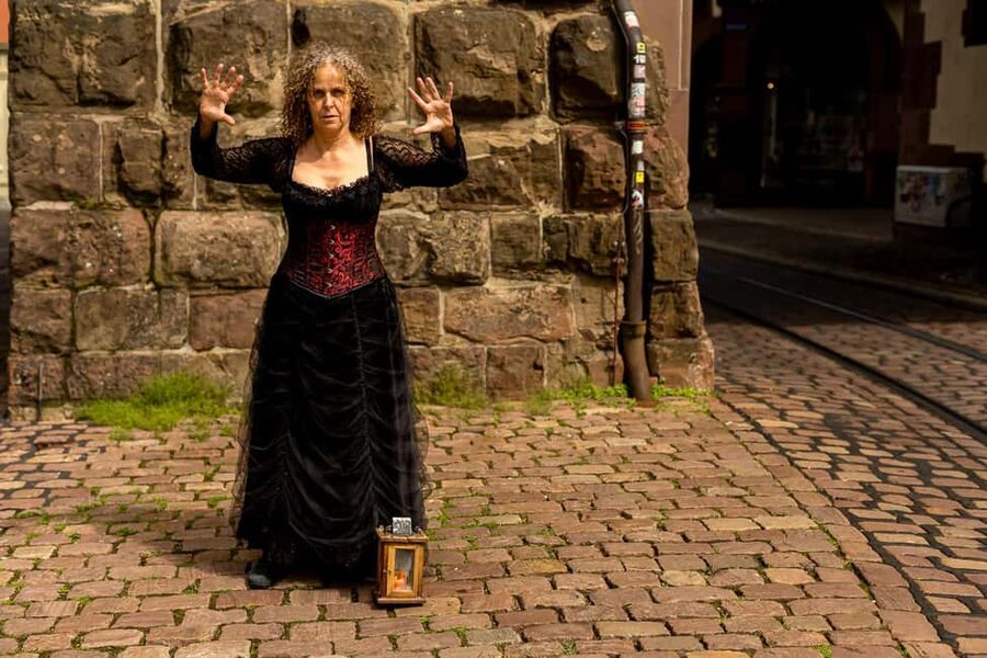 Freiburg: Ghost walk with Historix-Tours "Murderers, graves, and ghosts" - Colombi Castle Secrets and the Legends That Keep Changing